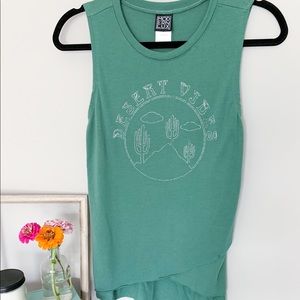 Boho Desert Vibes Graphic Tank Size Medium